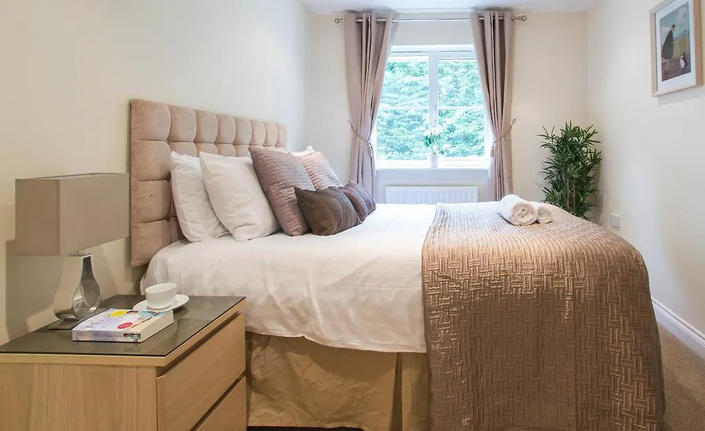 Copthorne Court Serviced Apartments Crawley