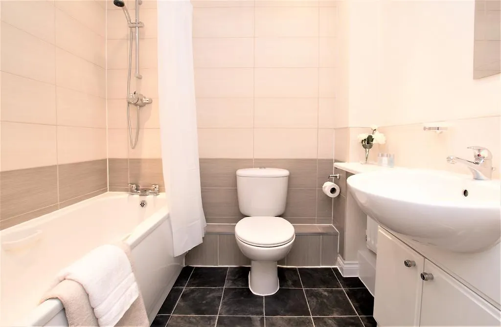 Copthorne Court Serviced Apartments Crawley  0*, Crawley (West Sussex)